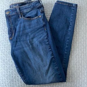 Universal Threads Jeans 12/31R